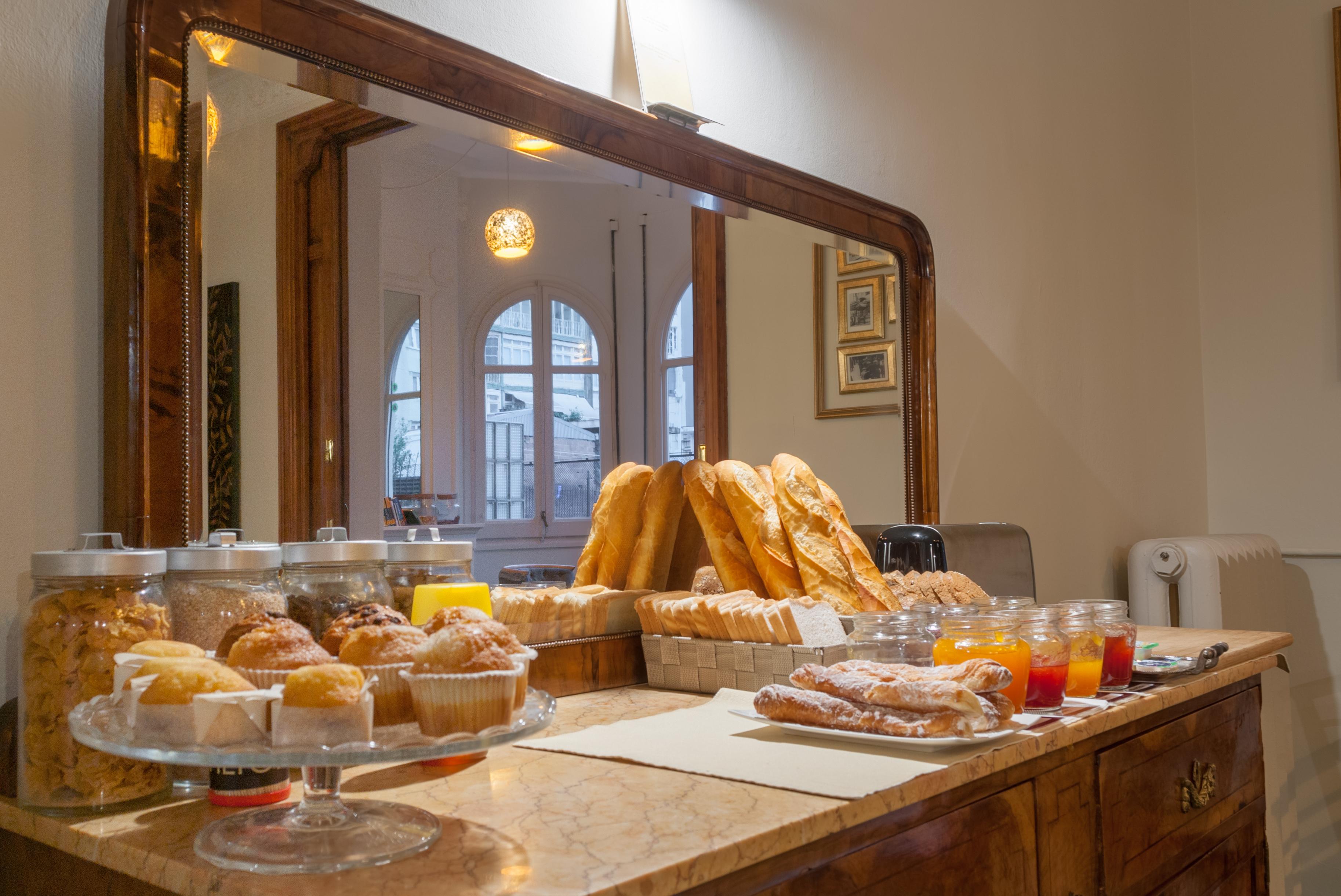 Mihlton Boutique (adults Only) Bed & Breakfast Barcelona