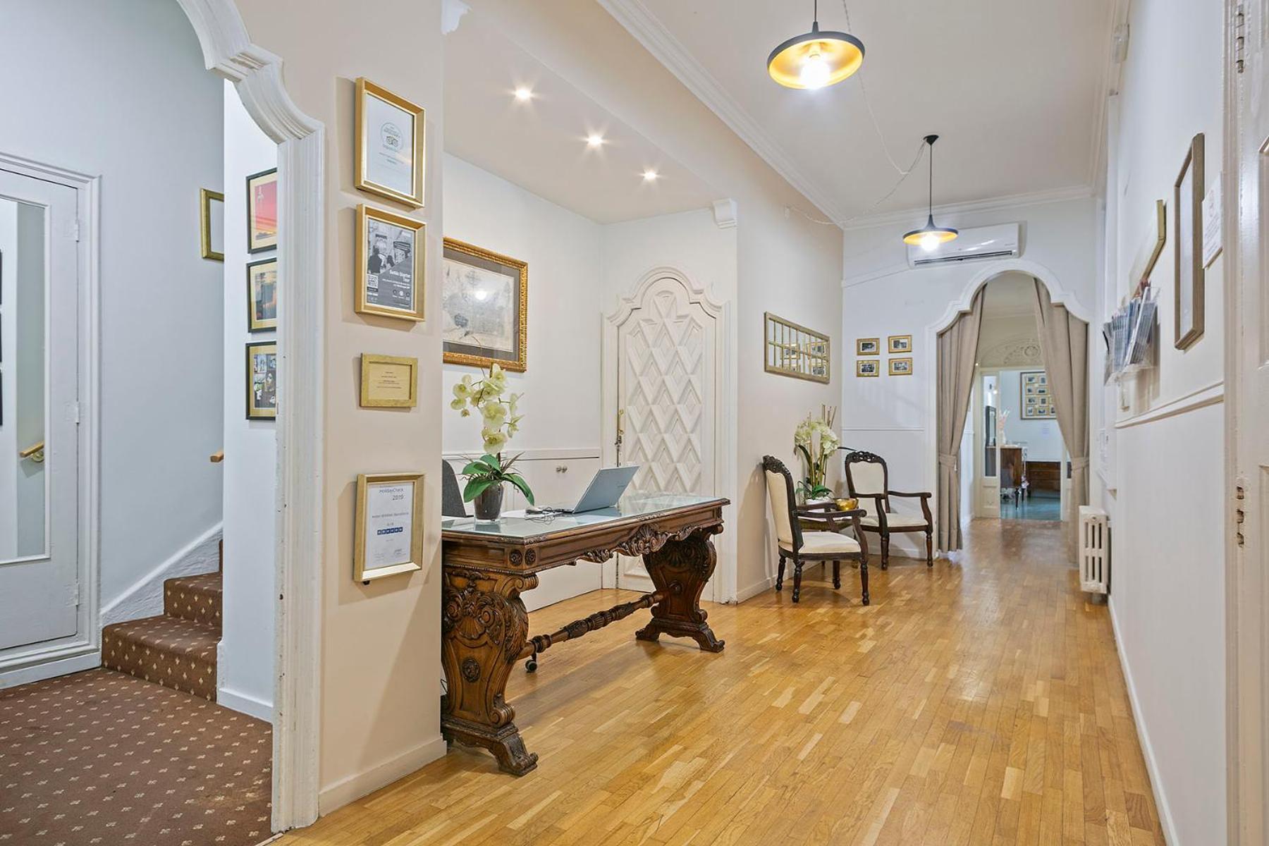 Mihlton Boutique (adults Only) Bed & Breakfast Barcelona